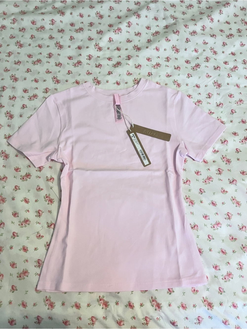 SKIMS Pale Pink Short Sleeve Crew Crop Top - Picture 7 of 8